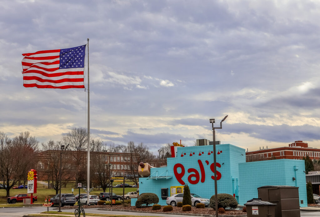 10 Places To Eat In Johnson City Tennessee To Asheville & Beyond