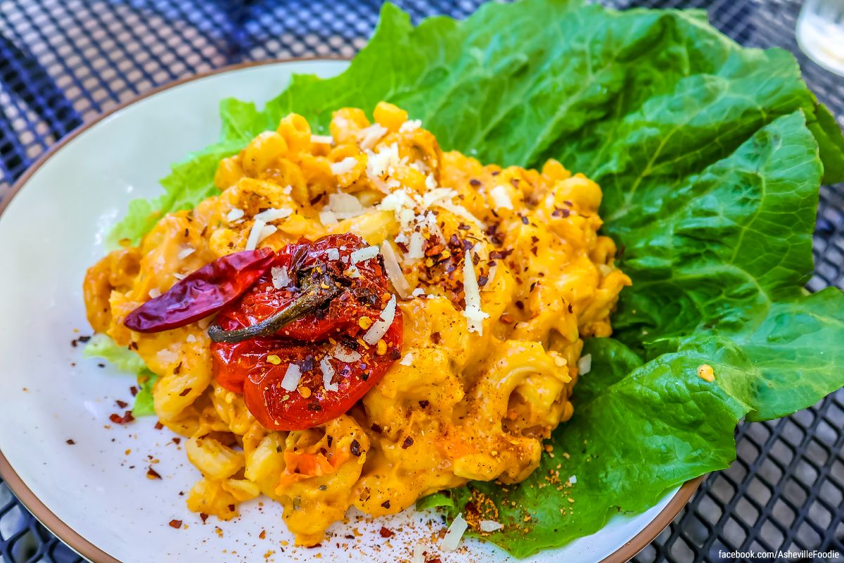 Mac-And-Cheese-Grey-Hawk-Restaurant-Lake-Lure-NC