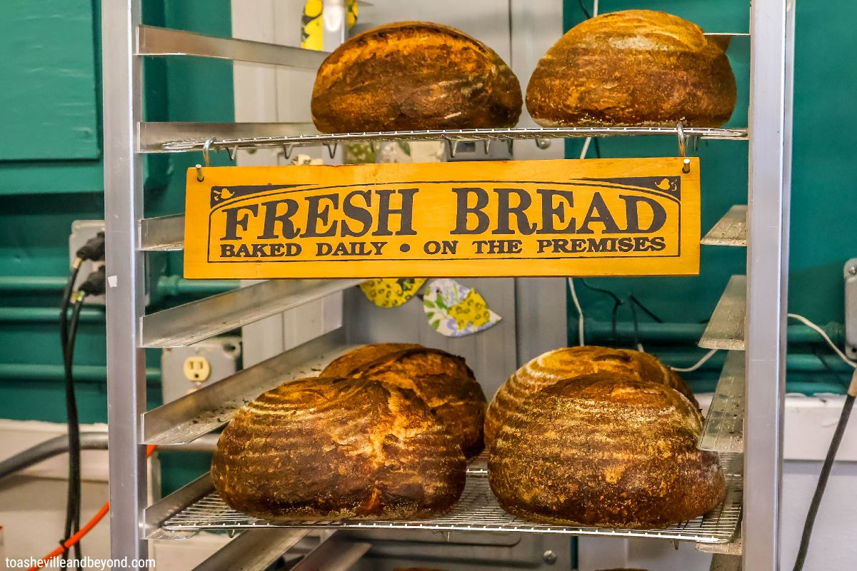 Fresh-Break-Ovenbird-Kitchen-East-Asheville-Swannanoa-NC